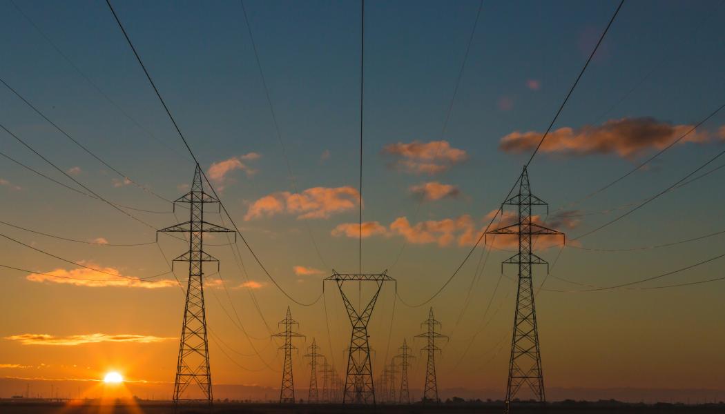 Energimyndigheten beviljar 1,6 miljoner kronor till vardera av tio kommuner för investeringar i reservkraft.  Foto: Matthew Henry / Unsplash
