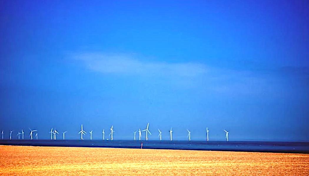 Offshore vindpark. Foto: Tim Collins. Licens: Creative Commons, Attribution 2.0 Generic.