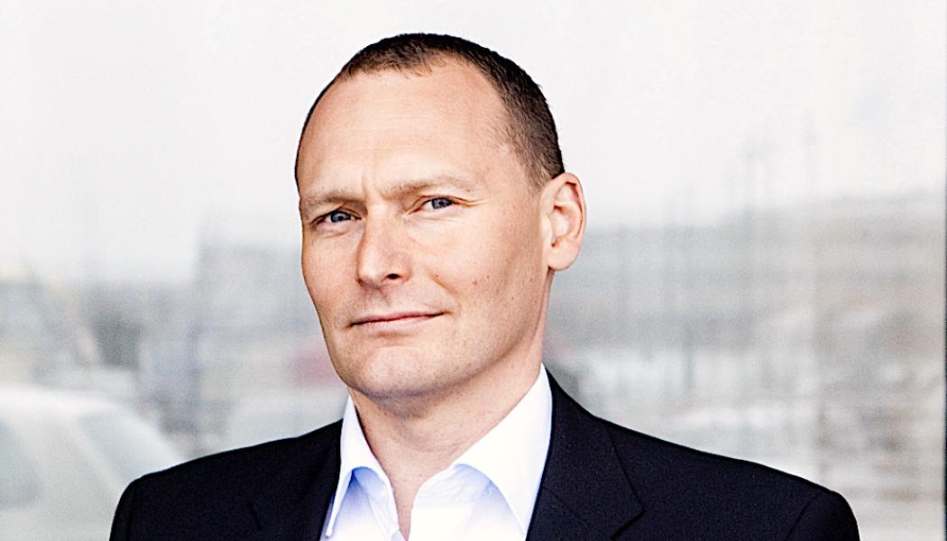 - Industriella investeringar kan inte byggas på väderberoende produktion. Därför behöver vi stabil och förutsägbar elproduktion vid sidan av den, vilket i praktiken innebär kärnkraft, säger Sami Nikander, direktör med ansvar för hållbarhet och industripolitik vid kemiska industriföreningen, Kemianteollisuus ry, i ett uttalande. Foto: Kemianteollisuus ry