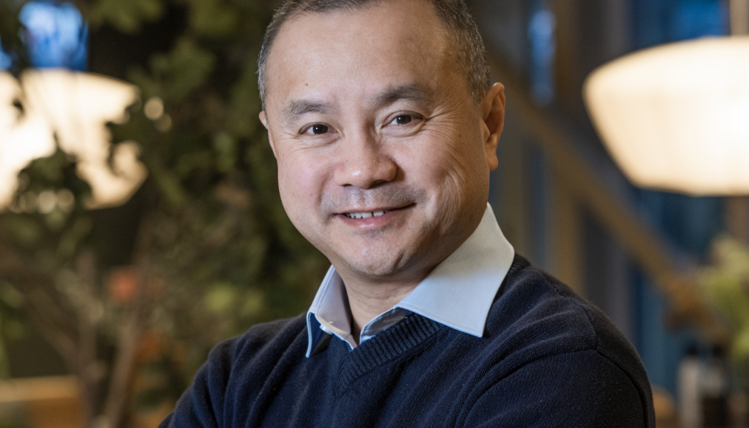 Dr. Jing Liu, Associate Prof. Bild: BPC Instruments. 