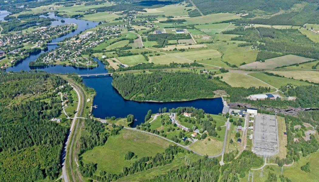 E.ON och atNorth har tecknat avtal om en elanslutning på 200 MW till en ny AI-anläggning i Hamre, utanför Sollefteå – en av de största konsumtionsanslutningarna i E.ONs historia. Etableringen i Hamre ska enligt bolagen skapa förutsättningar för storskalig AI-infrastruktur och samtidigt stärka Sollefteås roll som nod för framtidens digitala industri. Foto: Sollefteå kommun