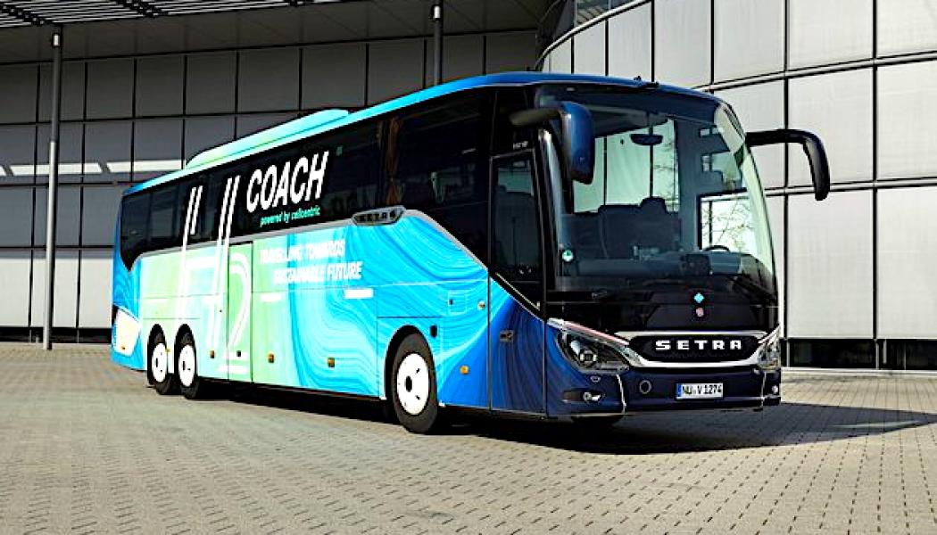Med H2 Coach markerar Daimler Buses att även långfärdssegmentet är på väg mot elektrifiering. Foto: Daimler Buses