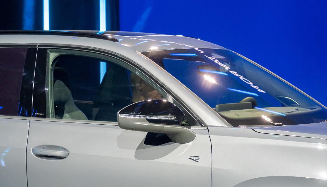 Volkswagen Tayron R line vid bilmässan Auto Zürich 2024. Föto, Wikipedia Common, Kredit: Matti Blume

