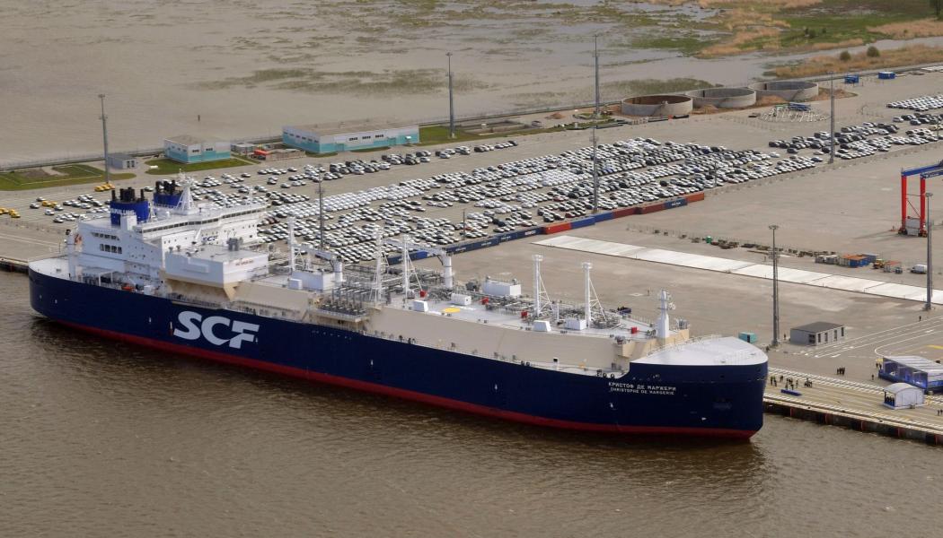 Arctic LNG-tanker Christophe de Margerie, ett flaggskepp i en rad av 15 liknande fartyg
Tankfartyget har designats för transport året runt av flytande naturgas (LNG) i Karasjöns svåra miljö som en del av Yamal LNG-projektet. Detta projekt möjliggjorde utvecklingen av Yuzhno Tambeiskoyegas kondensatfält och byggandet av en anläggning med en kapacitet på 16,5 miljoner ton LNG per år. Källa: Wikipedia Common Lic. Kredit: Ryska Regeringen