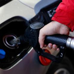 Fredrik Persson/TT: Höjda priser på diesel. Arkivbild.
