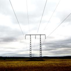 Hasse Holmberg/TT: Energimarknadsinspektionen pausar genomförandet av en ny reglering som skulle styra elnätsföretagens intäktsramar de kommande fyra åren. Arkivbild.