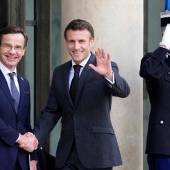 Francois Mori/AP/TT: Sverige och Frankrike ska teckna flera samarbetsavtal under president Macrons statsbesök. Arkivbild.