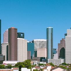 Houstons centrum och skyline. Foto: Wikipedia Common Lic, kredit:
https://www.pexels.com/photo/buildings-city-houston-skyline-1870617/