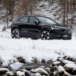 Volvo har vunnit mark, och Volvo EX30 blev den mest sålda elbilen i Finland 2023. Modellen stod för mer än hälften av Volvos totala elbilsförsäljning. Foto: Volvo