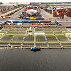 Oceans of Energys havsbaserade solpark ”Nymphaea Aurora”. Foto: OOE