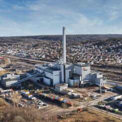 Renovas avfallskraftvärmeverk i Göteborg är ett av världens mest effektiva. Här blir varje år ca 550 000 ton brännbart avfall, som inte kan återvinnas på annat sätt, till el och värme. foto: Joacim Winqvist.