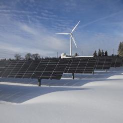 I och med att det satsas mycket på att öka elproduktionen och det bland annat kommer att byggas mycket vindkraft och solcellsparker kommer det i perioder att vara överskott på el. Detta överskott kan lätt utnyttjas med hjälp av elpannor. Foto: Pixabay