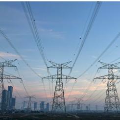 Företrädare för flera europeiska elektrolystillverkare tillsammans med EU-representanter vid lanseringen av manifestet Electrolysers for Europe i Bryssel. Foto: Electrolysers for Europe.