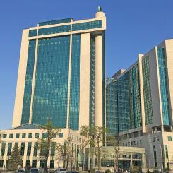 Huvudbyggnaden för "Sberbank" i Moskva. Prospekt 60-letiya Oktyabrya, Gagarinskij-distriktet, sydvästra administrativa distriktet (ЮЗАО), Moskva. Foto: Wikipedia Common, kredit: Roman Balabin