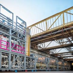 Thyssenkrupp Nuceras standardiserade elektrolysmodul Scalum på 20 megawatt. Foto: Maoz Eliakim / Thyssenkrupp Nucera.