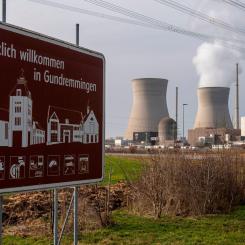 Illustration av det planerade fusionskraftverket Stellaris samt den tidigare kärnkraftverksplatsen i Gundremmingen. Bild: Proxima Fusion