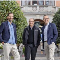 Adis Cengic, project director, Clean Energy, Mana tillsammans med Jan Ridfeldt, vd på Umeå Energi samt Fredrik Lundberg, vd och koncernchef på Umeå kommunföretag. Av:Malin Grönborg
PressFoto Umeåenergi